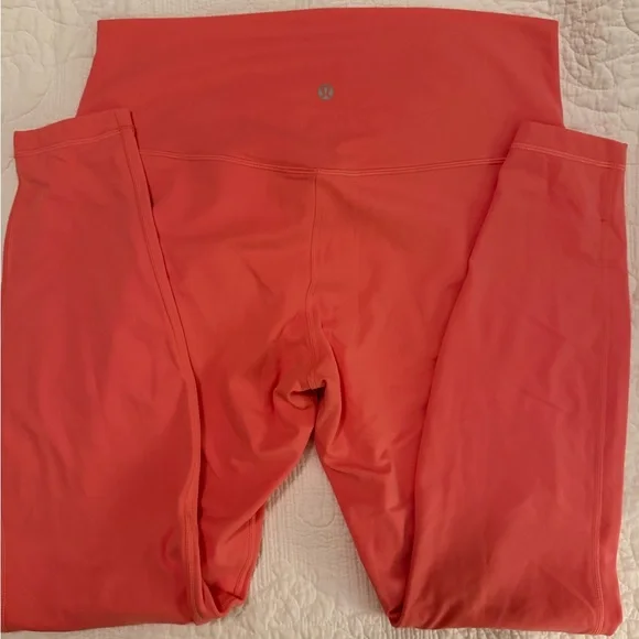 NWOT Lululemon Coral/Salmon Leggings - Picture 1 of 4